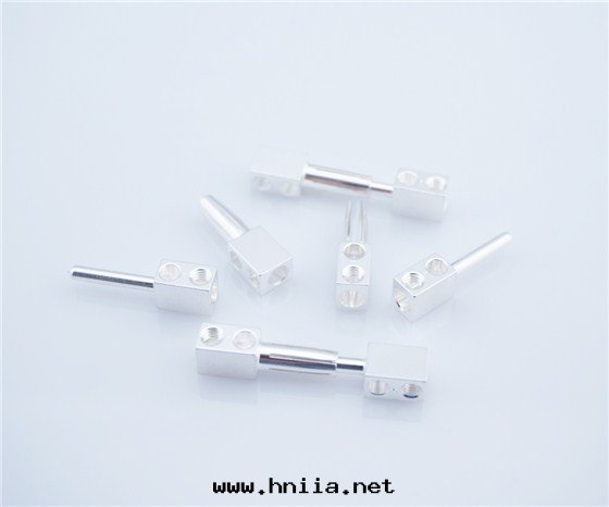 方形螺钉鍊(liàn)接插針(zhēn)