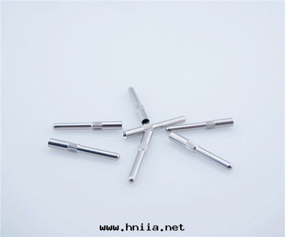 压花(huā)插針(zhēn)