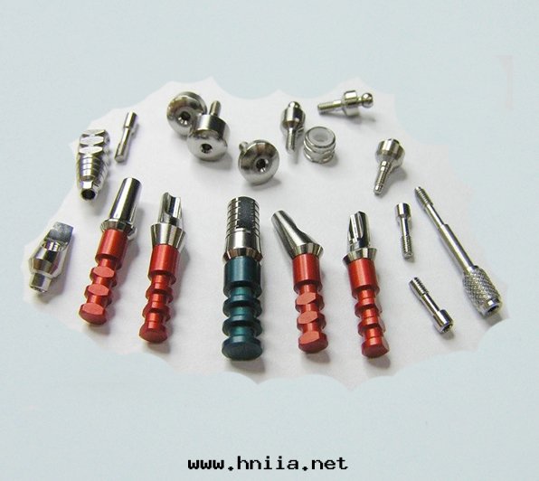 CNC加工要(yào)注意(yì)哪些(xiē)危險